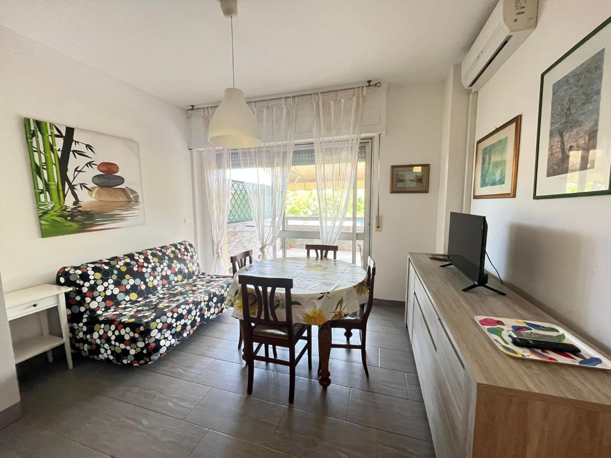 Imperiale Apartment تيرّينْيا المظهر الخارجي الصورة