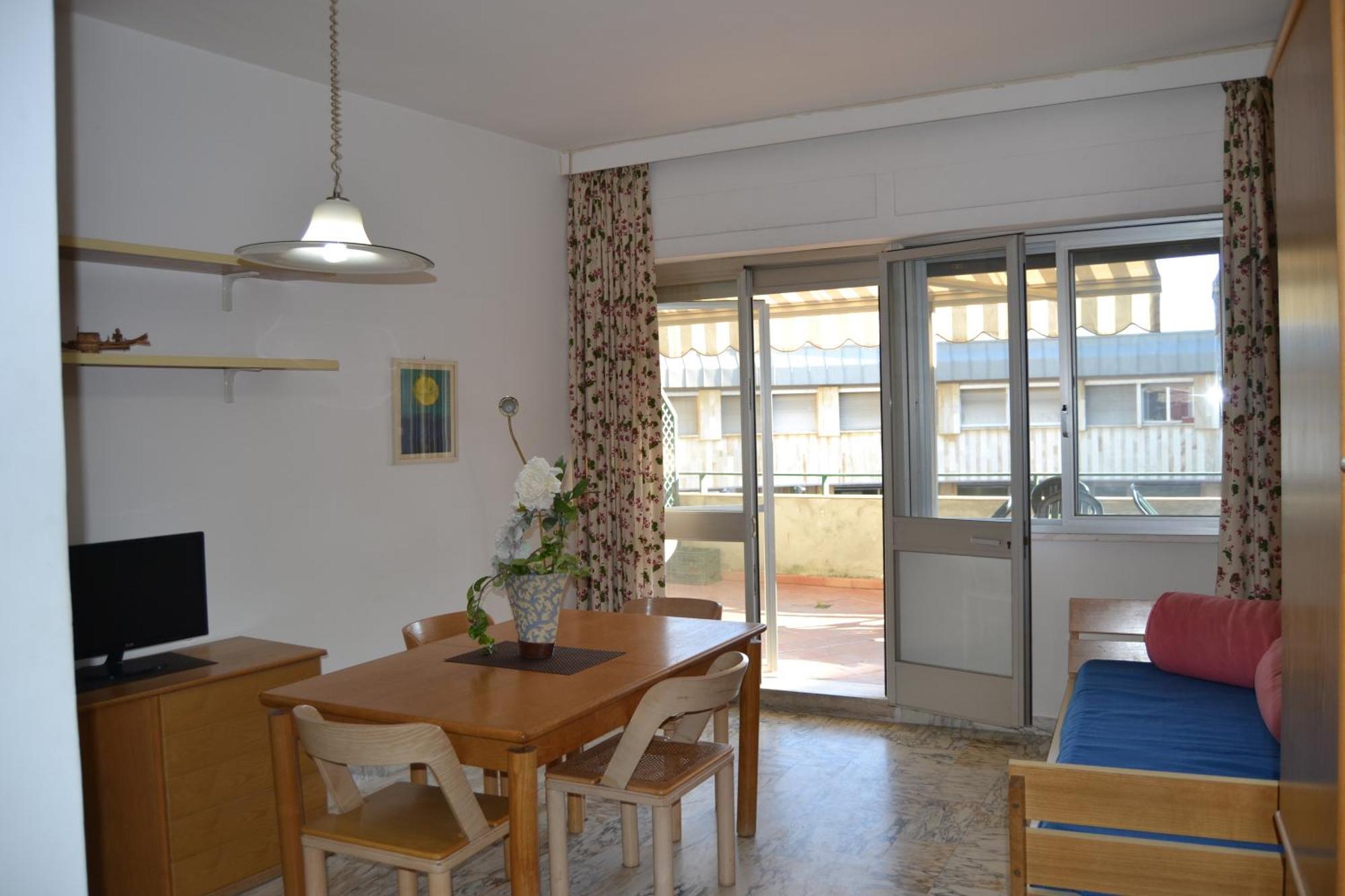 Imperiale Apartment تيرّينْيا المظهر الخارجي الصورة